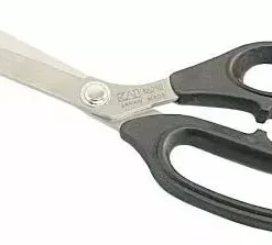 Kai 8" True Left Handed Dressmakers Shears | GoldStar Tool