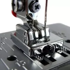 Universal Concealed Zipper Foot With Guide | GoldStar Tool