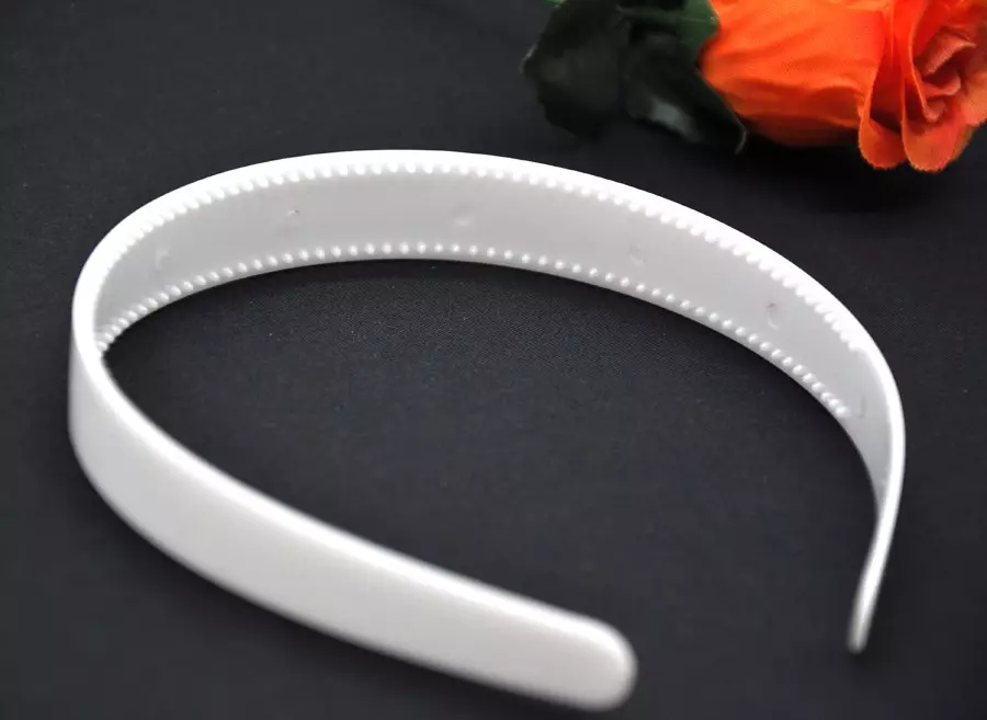 White Plastic With Inner Teeth Headbands 12 Pack | GoldStar Tool 2 White Plastic With Inner Teeth Headbands 12 Pack | GoldStar Tool - Image 2