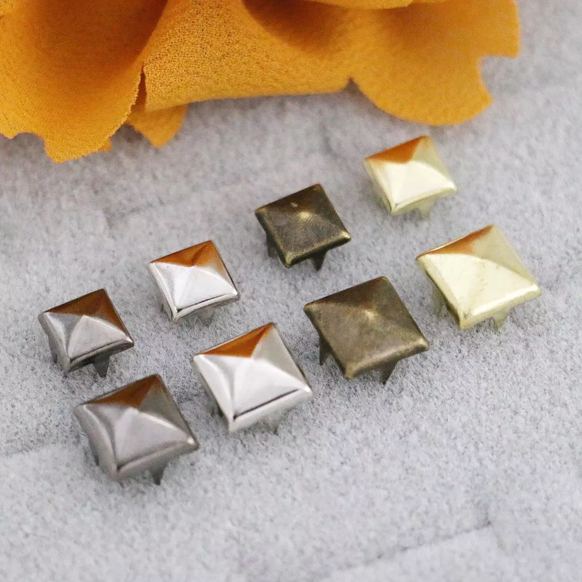 Prong Rivets - Square Pyramid | GoldStar Tool 1 Prong Rivets - Square Pyramid | GoldStar Tool