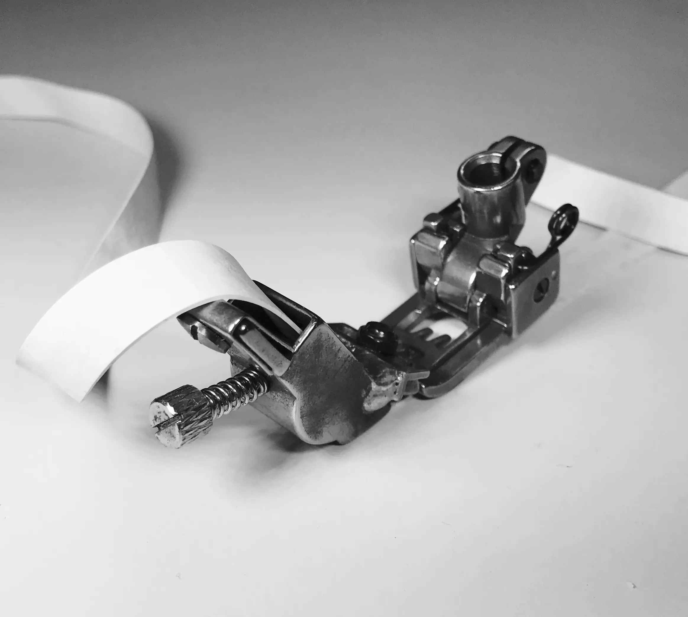 S537A Adjustable Elastic Big Guide Foot 6.4MM | GoldStar Tool 1 S537A Adjustable Elastic Big Guide Foot 6.4MM | GoldStar Tool