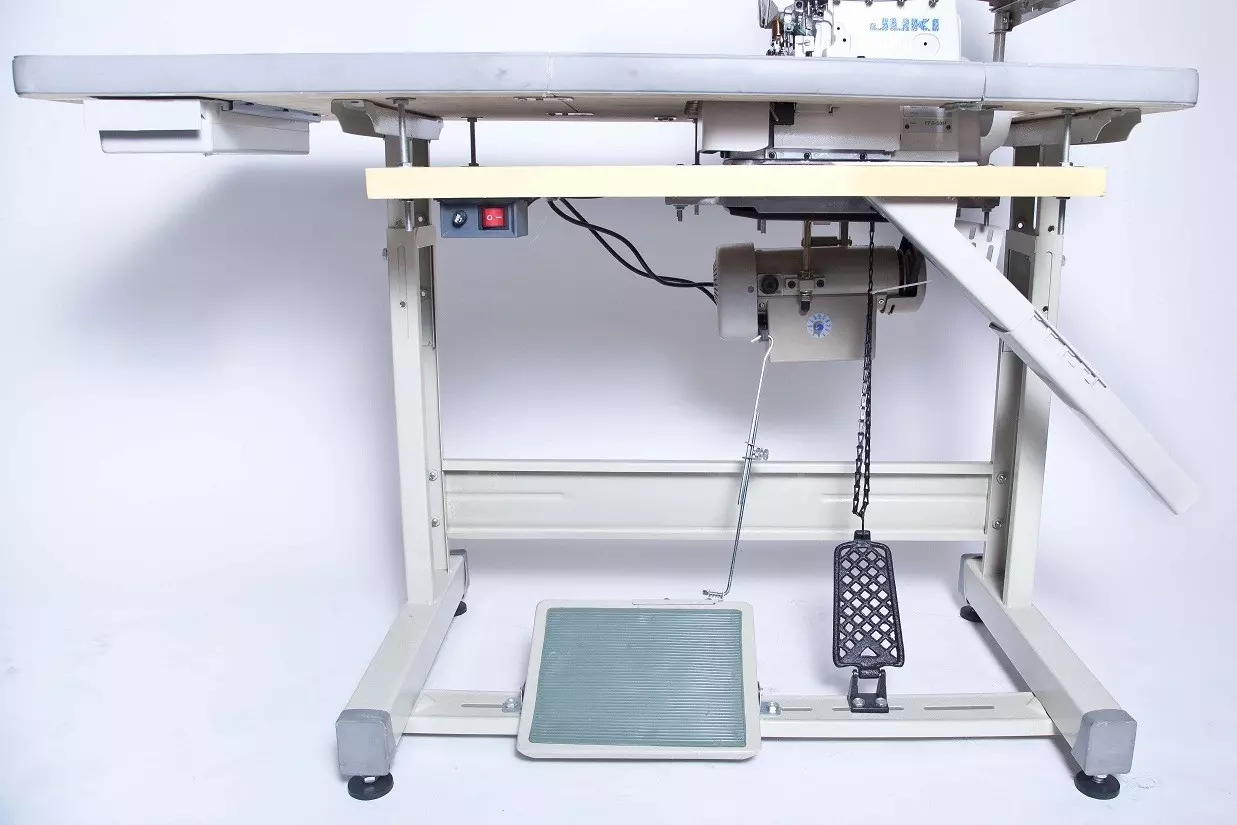 JUKI MO-6916J-FH6-700 Industrial Serger With Table And Servo Motor | GoldStar Tool 2 JUKI MO-6916J-FH6-700 Industrial Serger With Table And Servo Motor | GoldStar Tool - Image 2