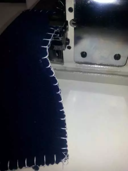 New-Tech GC-18E Over-Edge Sewing Machine | GoldStar Tool 3 New-Tech GC-18E Over-Edge Sewing Machine | GoldStar Tool - Image 3